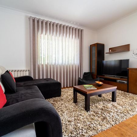 Gondomar Guimaraes - Moradia V3 Com Piscina Natural By House And People Εξωτερικό φωτογραφία